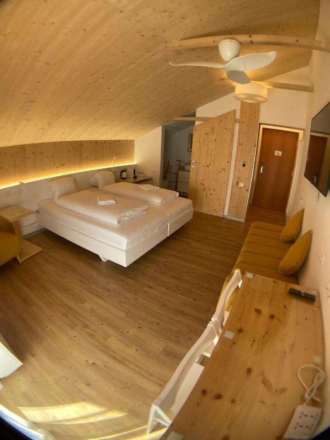 Seehotel Am Hallstaettersee Modern Rooms Obertraun Esterno foto